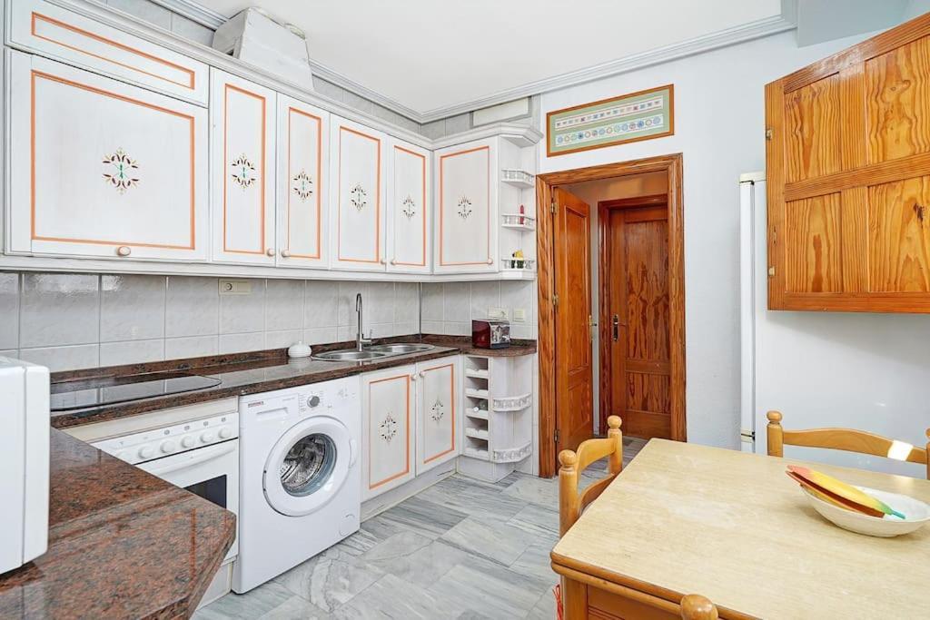 Apartamento Granada Centro. Atico Ayuntamiento Εξωτερικό φωτογραφία