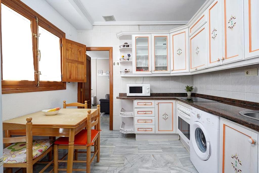 Apartamento Granada Centro. Atico Ayuntamiento Εξωτερικό φωτογραφία