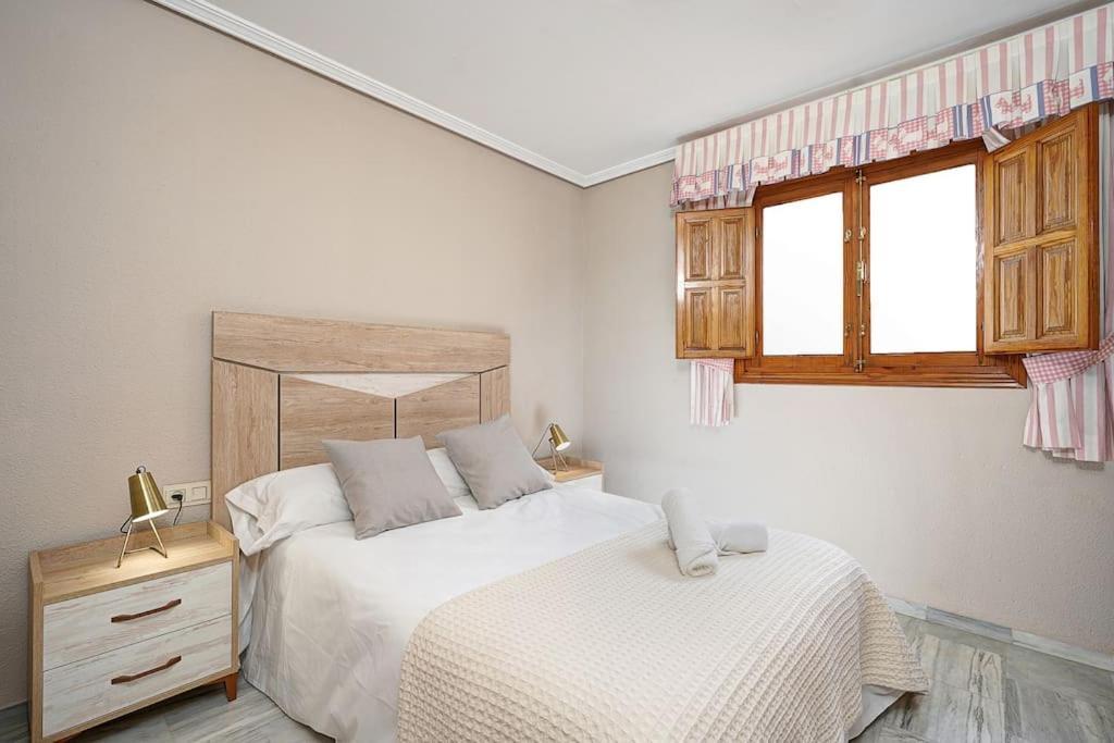 Apartamento Granada Centro. Atico Ayuntamiento Εξωτερικό φωτογραφία